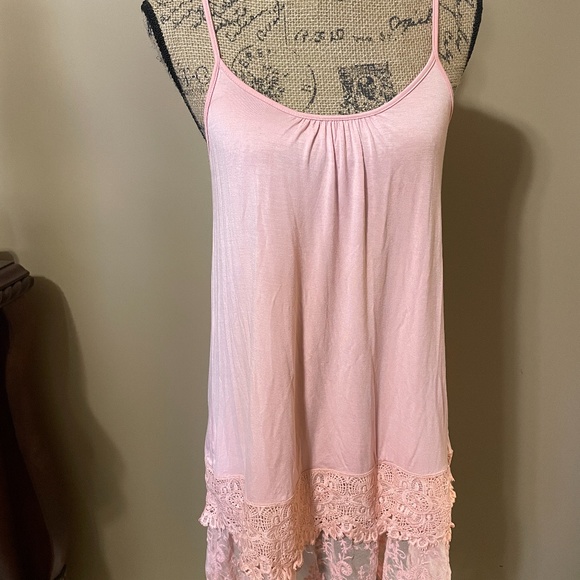 Fashionomics Tops - FASHIONOMICS Layered Cami Top Sz. L NWT!